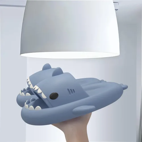 Miniatura 6 de ChayChax- Sandalias con diseño de tiburónnubecaricatura antideslizantes de punta abierta para niños y niñas, muy cómodas, bonitas, suela gruesa