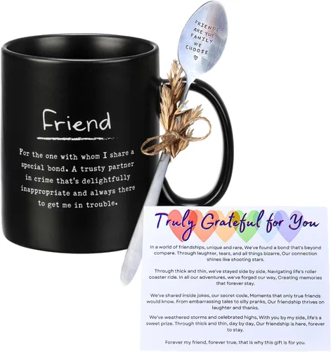 Caja de regalo de taza de café con texto en inglés "Friends are the Family We Choose", taza de cerámica negra de 20 onzas, cuchara de acero