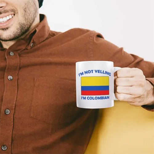 Miniatura 4 de Taza de té y café de cerámica con texto en inglés "I'M Not Yelling I Am Colombians, regalo de Navidad para hombres y mujeres Solo diseño