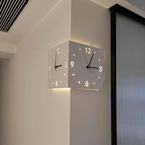 CLOUDEMO Reloj de esquina de doble cara, reloj de pared de esquina de doble cara, reloj de pared de esquina luminoso con sensor con escala numérica