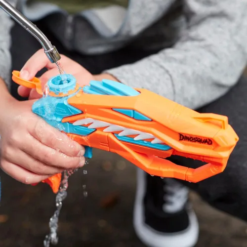 Miniatura 6 de Super Soaker SUPERSOAKER Nerf DinoSquad Raptor-Surge - Pistola de agua para juegos de agua de verano al aire libre, para jóvenes, adolescentes