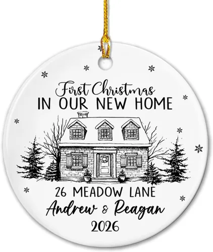 Miniatura 7 de Adorno de cerámica Our First Christmas Together, adorno de Navidad 2025 personalizado con nombre y fecha, renos para colgar en cerámica, regalo