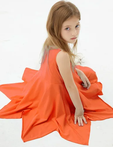 Miniatura 3 de Noomelfish Vestido de verano de algodón sin mangas con dobladillo de pañuelo para niñas (3-12 años)