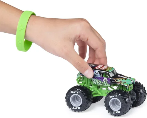 Miniatura 3 de Monster Jam 2020 Spin Master 1:64 Camión monstruo fundido a troquel con pulsera: Legacy Trucks Grave Digger