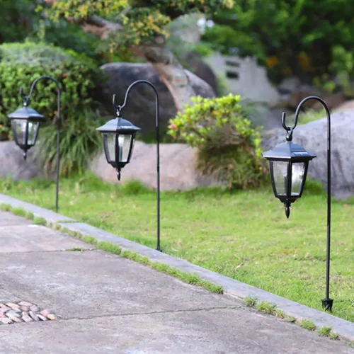 Miniatura 6 de BESPORTBLE Pequeños ganchos de pastor para exteriores: ganchos de jardín cortos de hierro para linternas solares y luces de Navidad