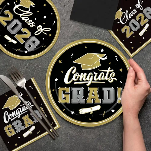 Miniatura 3 de Platos y servilletas de fiesta de graduación, decoraciones de graduación de clase de 2026, platos de papel desechables negros y dorados, servilletas
