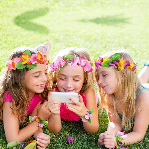Miniatura 2 de 30 faldas de hierba hawaianas Luau Hula faldas hawaianas Leis flores, faldas de hierba, diadema, muñequeras, falda de hula tropical para niñas