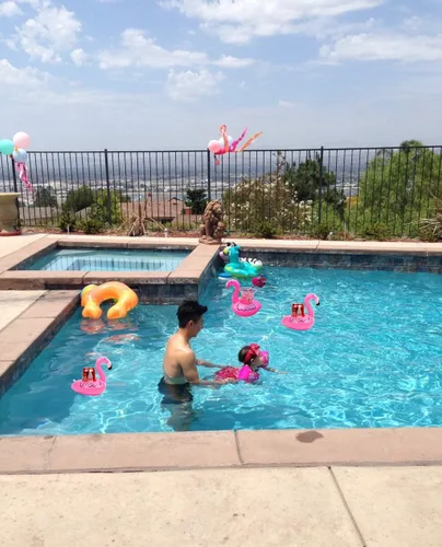 Miniatura 4 de Soporte inflable para bebidas, flotadores para piscina, portavasos flotantes, posavasos flotantes inflables para fiesta en la piscina