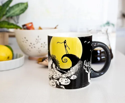 Miniatura 4 de Disney - Taza de cerámica de 18 onzas con diseño de Jack Skellington 3D en el interior, taza de café grande para expreso, cafeína, artículos