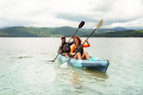 Miniatura 3 de Perception Tribe 13.5 - Kayak tándem sentado en la parte superior para diversión completa, almacenamiento trasero grande con amarres Dapper