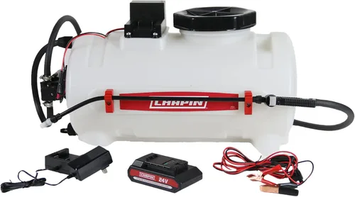 Chapin 97024: Rociador de tanque multiusos ATV de batería recargable de 8 galones de 24 V para césped y jardín, granja y ascensos, fertilizantes,