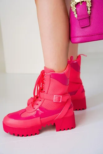 Miniatura 9 de Cape Robbin Botas de combate gruesas Hot Rod para mujer, botines altos con cordones, botas de tacón grueso