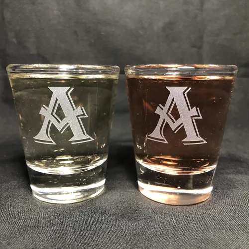 Miniatura 27 de Juego de 2 vasos de chupito con letras de monograma de 1.5 oz (B)