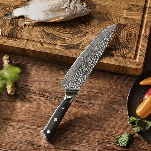 Miniatura 9 de Cuchillo de chef KYOKU - 8" - Cuchillo de cocina estilo japonés de la serie Shogun, hoja de Damasco martillada con núcleo de acero VG10 - con funda