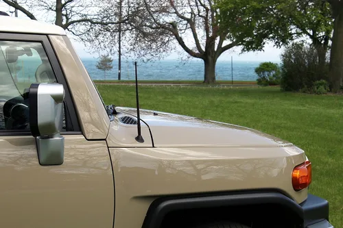 Miniatura 8 de AntennaMastsRus - Antena compatible con Chevrolet Silverado 1500 de 2006 - 2020, repuesto