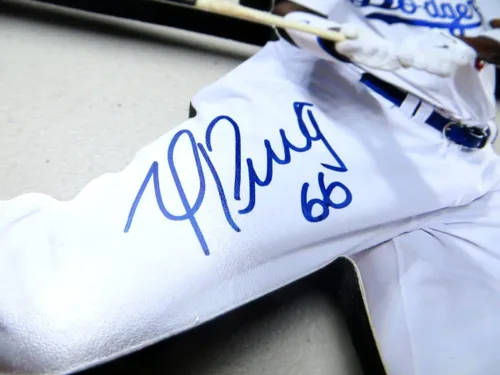 Miniatura 2 de Yasiel Puig - Figura de madera firmada con autógrafo Los Angeles Dodgers JSA UU46196