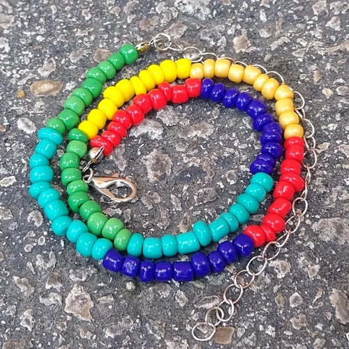 Miniatura 38 de BodyJ4You Juego de 12 gargantillas elásticas estilo tatuaje, accesorios y joyería de los años 90 y 2000, rosado, azul, verde, colorido, arcoíris