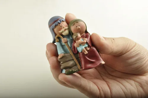 Miniatura 8 de MeritMode Estatuilla en miniatura de la Sagrada Familia para Navidad - Figuras de la Sagrada Familia para Navidad, decoración interior, incluye José