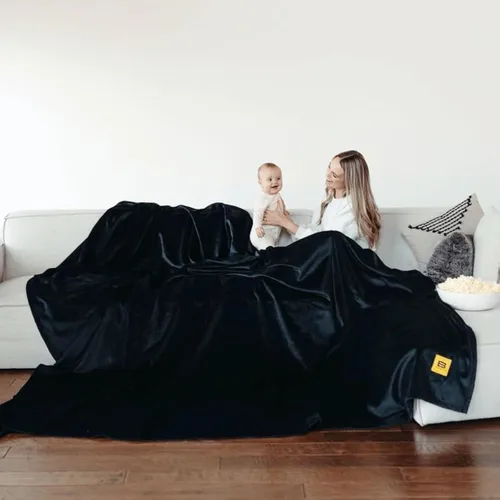 Miniatura 31 de Big Blanket Co Original Stretch Ballerina - Manta gigante extra grande de 6 x 6 pies, suave, elástica, lavable a máquina, se adapta a toda la familia