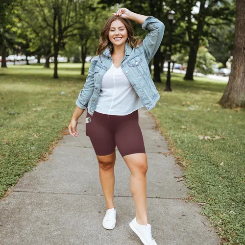 Miniatura 13 de MOREFEEL Pantalones cortos de ciclismo de talla grande de 8 pulgadas con bolsillos para mujer, cintura alta, control de abdomen, pantalones cortos