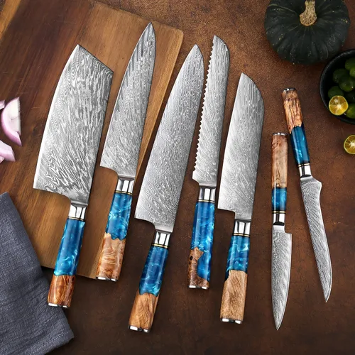 Miniatura 4 de SENKEN - Cuchillo de carnicero de acero Damasco, colección Tsunami, acero japonés VG10 de 67 capas, resina azul única y mango de madera natural
