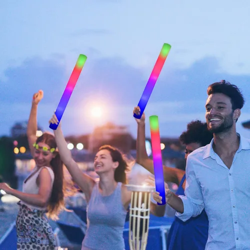 Miniatura 8 de LifBetter 118 piezas de palitos brillantes de espuma, palos de resplandor LED 3 modos de destellos coloridos, palitos brillantes de espuma a granel