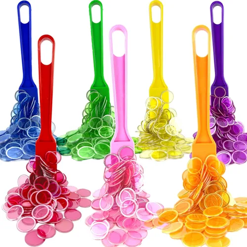 Varitas magnéticas de 7 colores y 700 fichas de bingo (¾ pulgadas) con anillos de metal, para grupos escolares grandes, noche de juegos de lotería