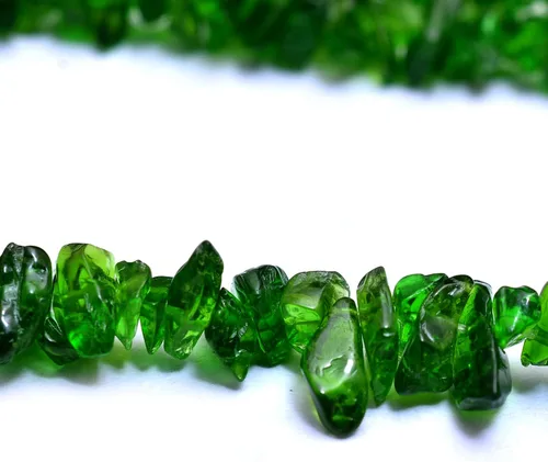 Miniatura 2 de Cuentas de diópsido cromadas, cuentas de chips verdes para hacer pulseras, cuentas sueltas de 0.157 a 0.236 pulgadas a granel, 34 pulgadas (AMB-283)