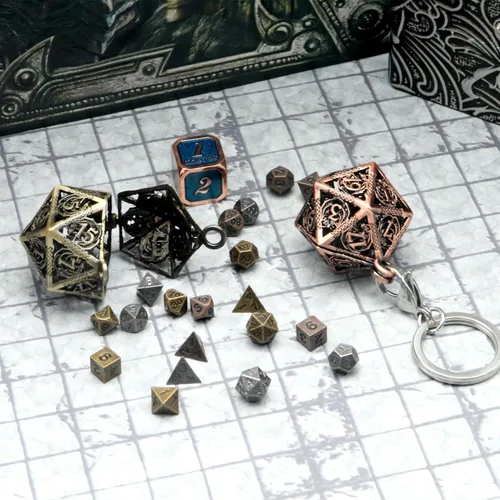 Miniatura 7 de Haxtec Mini Juego de Dados de Metal DND con Estuche de Cuello Hueco Juego de Dados de Metal Pequeños Antiguos Juego de Llaveros D&D Portátil Juego