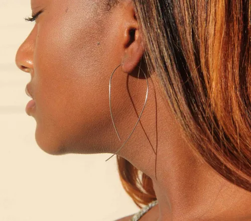 Miniatura 4 de 3 pares de aretes de aro grandes y finos, chapados en oro de 18 quilates, ligeros, minimalistas, súper delgados, aretes de aro de baloncesto grandes