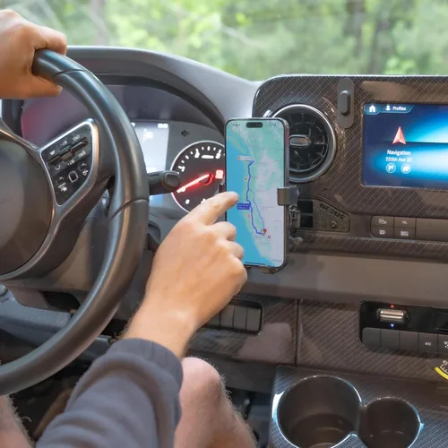 Miniatura 4 de NEXUS Adaptador de cubículo para VS30 Mercedes-Benz Sprinter Van (lado del conductor del teléfono inteligente)