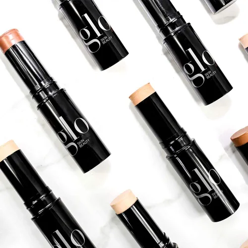Miniatura 11 de Glo Skin Beauty Base mineral HD en barra Corrector de maquillaje infundido con ácido hialurónico Cobertura construible, contorno e iluminador