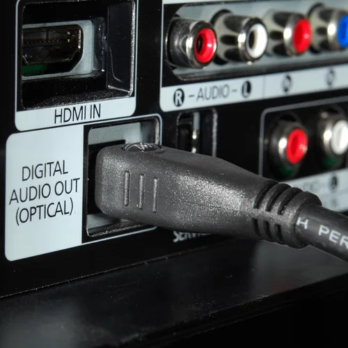 Miniatura 5 de Mediabridge Toslink Cable (6 pies) - Cable óptico de audio digital