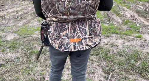Miniatura 6 de MOJO Outdoors Dove - Cangurera impermeable con bolsillo para teléfono celular