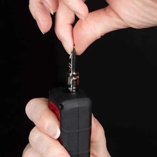 Miniatura 5 de Klein Tools VDV427-300 Herramienta de perforación de impacto con hoja 66/110, conexiones de cable CAT confiables, fuerza ajustable, incluye púa