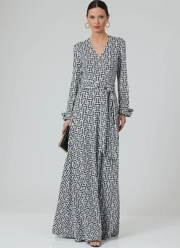 Miniatura 4 de Vogue DVF V2000H5 Paquete de patrones de costura para vestido cruzado de mujer por Diane Von Furstenberg, código de diseño V2000, tallas 6-8-10-12-14