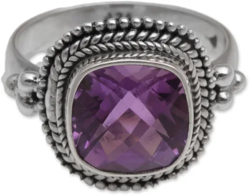 Miniatura 5 de NOVICA Anillo de cóctel artesanal hecho a mano con amatista, plata de ley 925 de Bali, morado, piedra natal ultra violeta de Indonesia con piedra