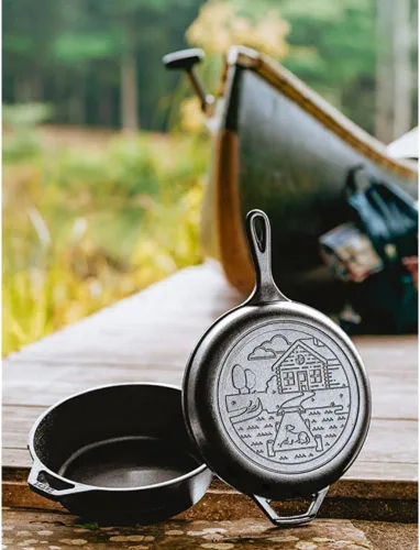 Miniatura 9 de Lodge Wanderlust Cabin - Cocina combinada de hierro fundido, juego de horno holandés y sartén de 2 piezas, tapa convertible para una cocina versátil