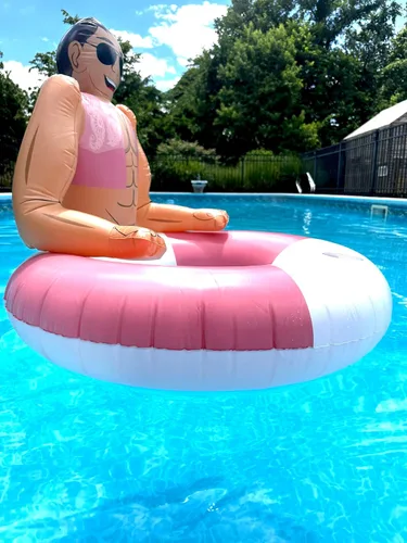 Miniatura 9 de NPW Drinking Buddies Hunky Chad - Anillo inflable para piscina, salvavidas para fiestas de verano en la piscina y despedida de soltera