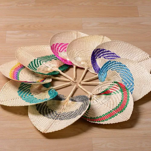 Miniatura 4 de Abanicos de mano de rafia de bambú natural, abanico de bambú de hoja de palmera, estilo chino, hecho a mano, diseño plegable tejido rústico
