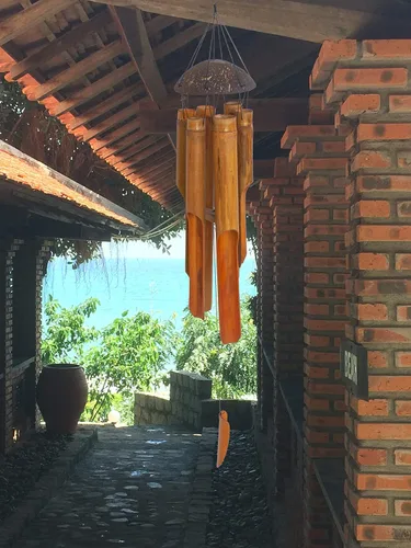 Miniatura 6 de Campanillas de viento grandes de bambú de coco de 35 pulgadas para exteriores, campanillas de madera de tono profundo hechas a mano para jardín