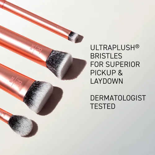Miniatura 7 de Real Techniques Juego de 4 brochas de maquillaje para base facial, para corrector, base, contorno y polvo de fijación, brochas de maquillaje