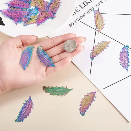Miniatura 173 de FASHEWELRY 16 dijes de plumas de arco iris de acero inoxidable con alas de filigrana, adornos de metal de 4 colores para hacer joyas, pulseras