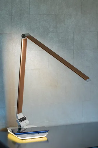 Miniatura 5 de Lámpara de escritorio con luz de acento RGB, cargador inalámbrico, puerto USB, controles de luz regulables (oro rosa)
