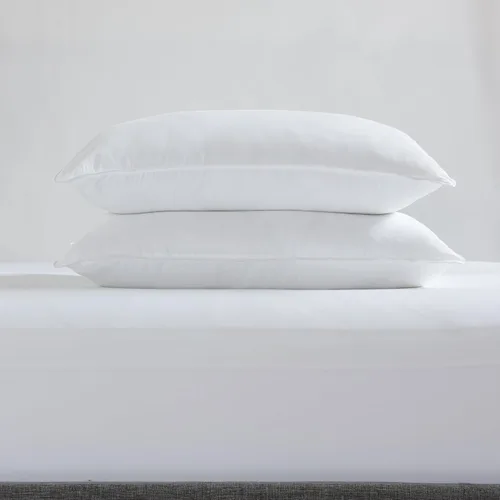 Miniatura 4 de Serta Paquete de ropa de cama clásica, contiene un protector de colchón de tamaño individual y un juego de sábanas junto con una almohada estándar