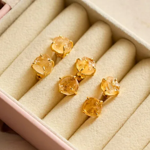 Miniatura 140 de Gempires Natural Raw Prong Setting Stud Earrings, 8-10 mm Crystals Earring, Handmade Jewelry, Gift for Her