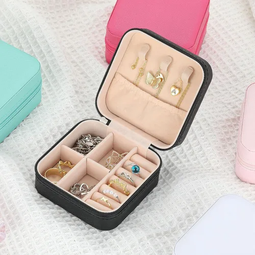 Miniatura 8 de MJartoria Joyero de viaje, pequeñas cajas de joyería para mujeres y niñas, caja organizadora de joyas portátil negra, regalos de moda