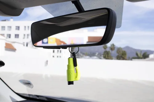 Miniatura 7 de resqme La herramienta original de escape de coche con llavero de emergencia, cortador de cinturón de seguridad 2 en 1 y rompeventanas, fabricado