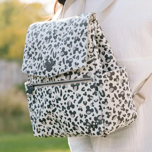 Miniatura 7 de Freshly Picked Mini mochila clásica convertible para pañales, Mickey Leopardo, talla única , Clásico