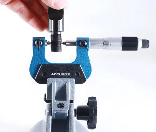 Miniatura 2 de Accusize Industrial Tools 0-1'' por 0.001'' micrómetro de rosca de tornillo con 5 yunque en caja ajustada, S916-C750
